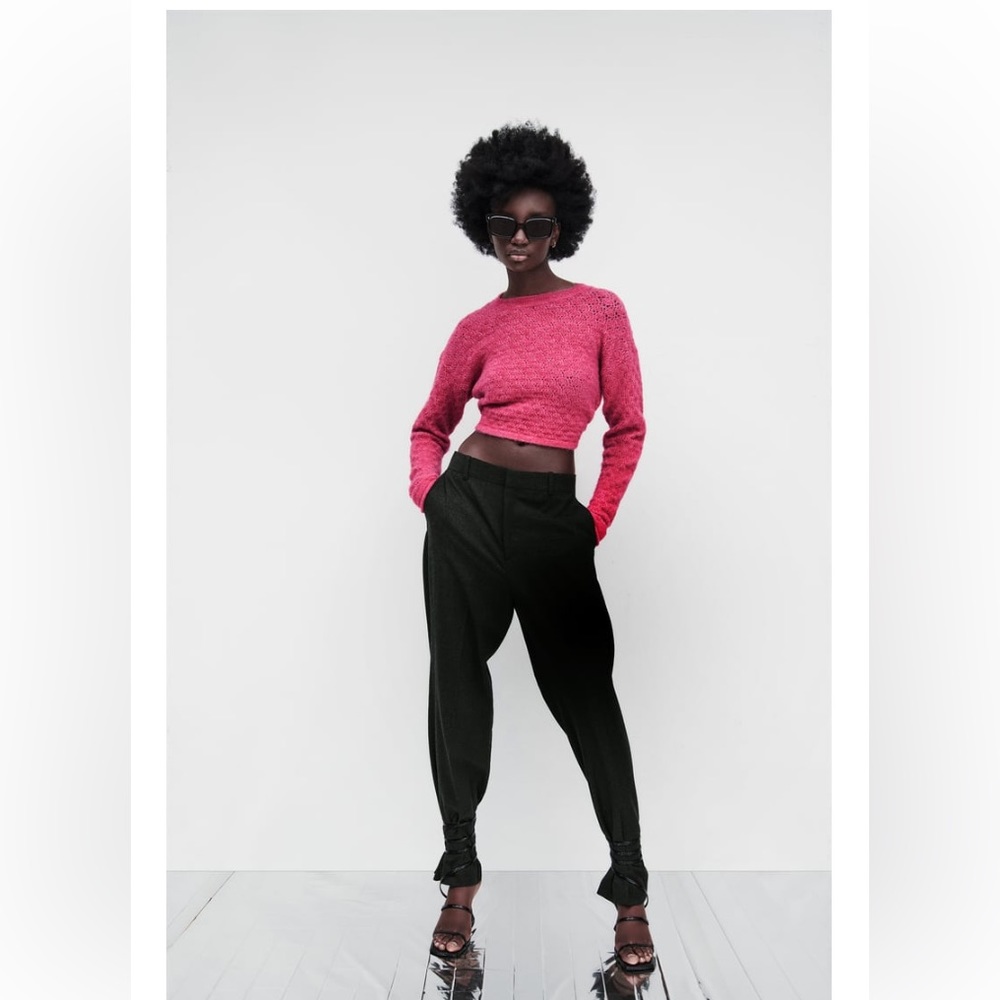 ZARA Pink Pointelle Open Back Knit Cropped Sweater NWOT 18” p2p size small